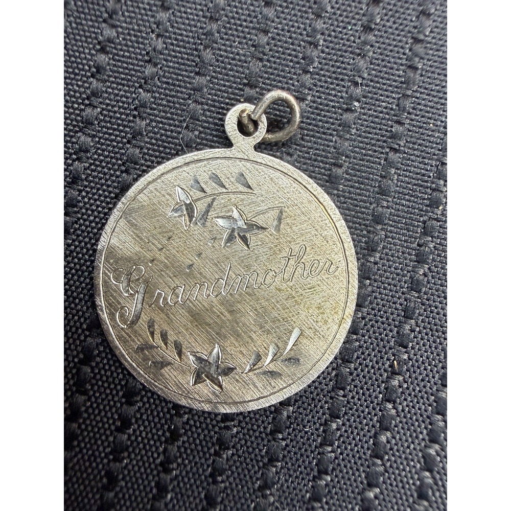Vintage Griffith Sterling Silver 1" Grandmother Disc Charm Pendant